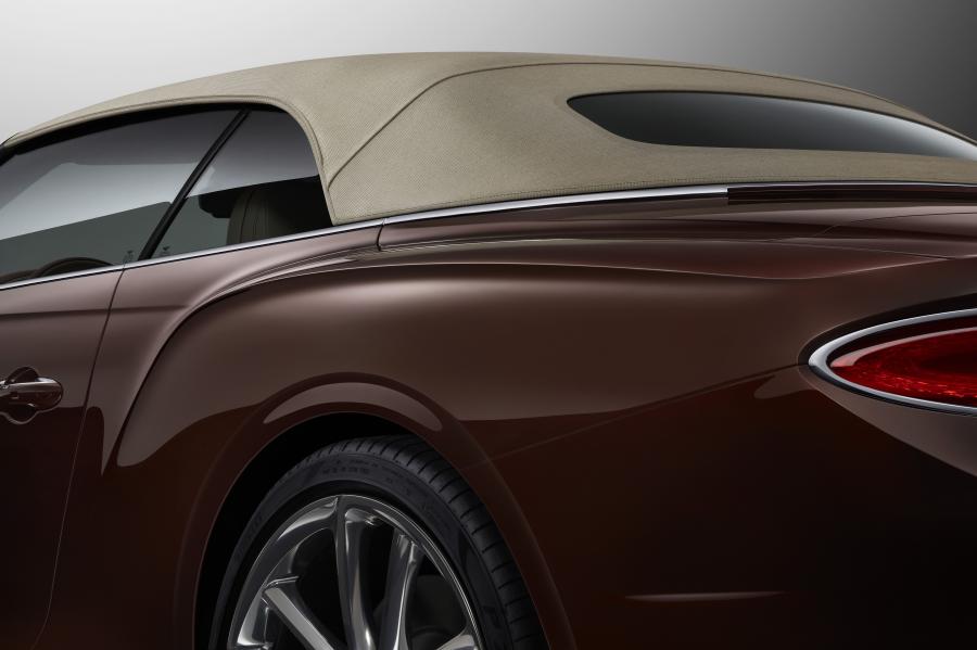 Детали экстерьера Bentley Continental GT Convertible 2019 года  (WW) (фото 42 из 46)